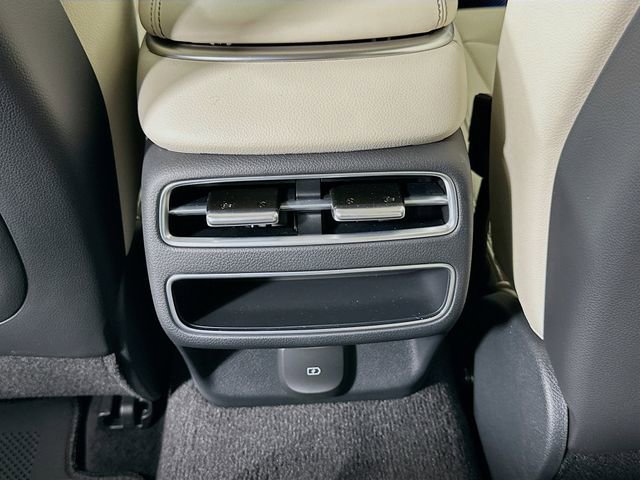 New 2026 Genesis GV70 2.5T Select image 18