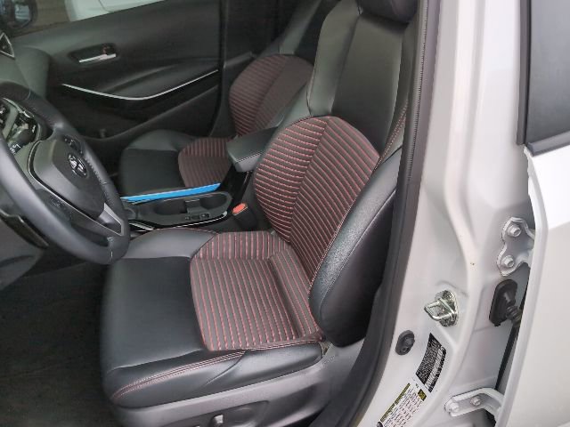 Used 2023 Toyota Corolla XSE FWD image 9