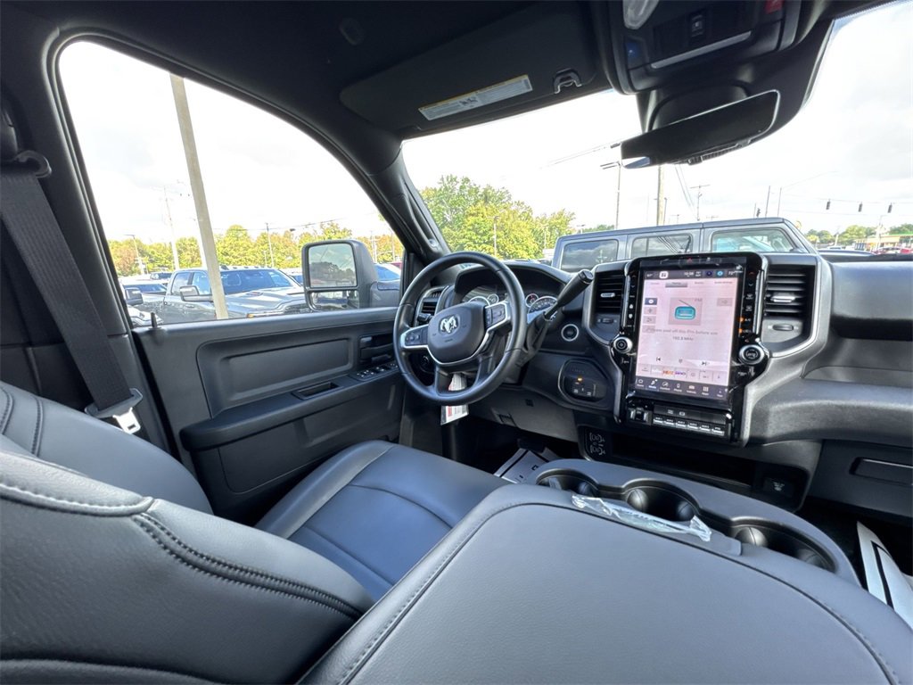 New 2026 RAM 3500 Tradesman image 15