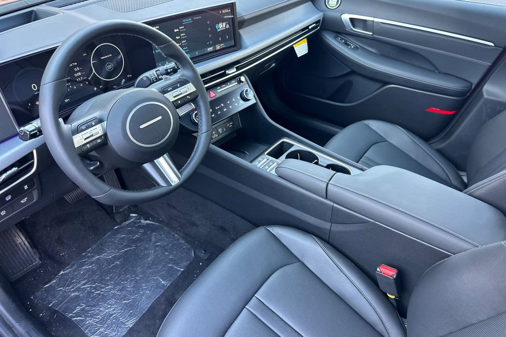 New 2025 Hyundai Sonata Limited image 7