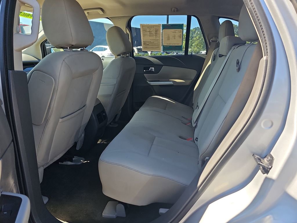 Used 2014 Ford Edge SE w/ Equipment Group 101A FWD image 14