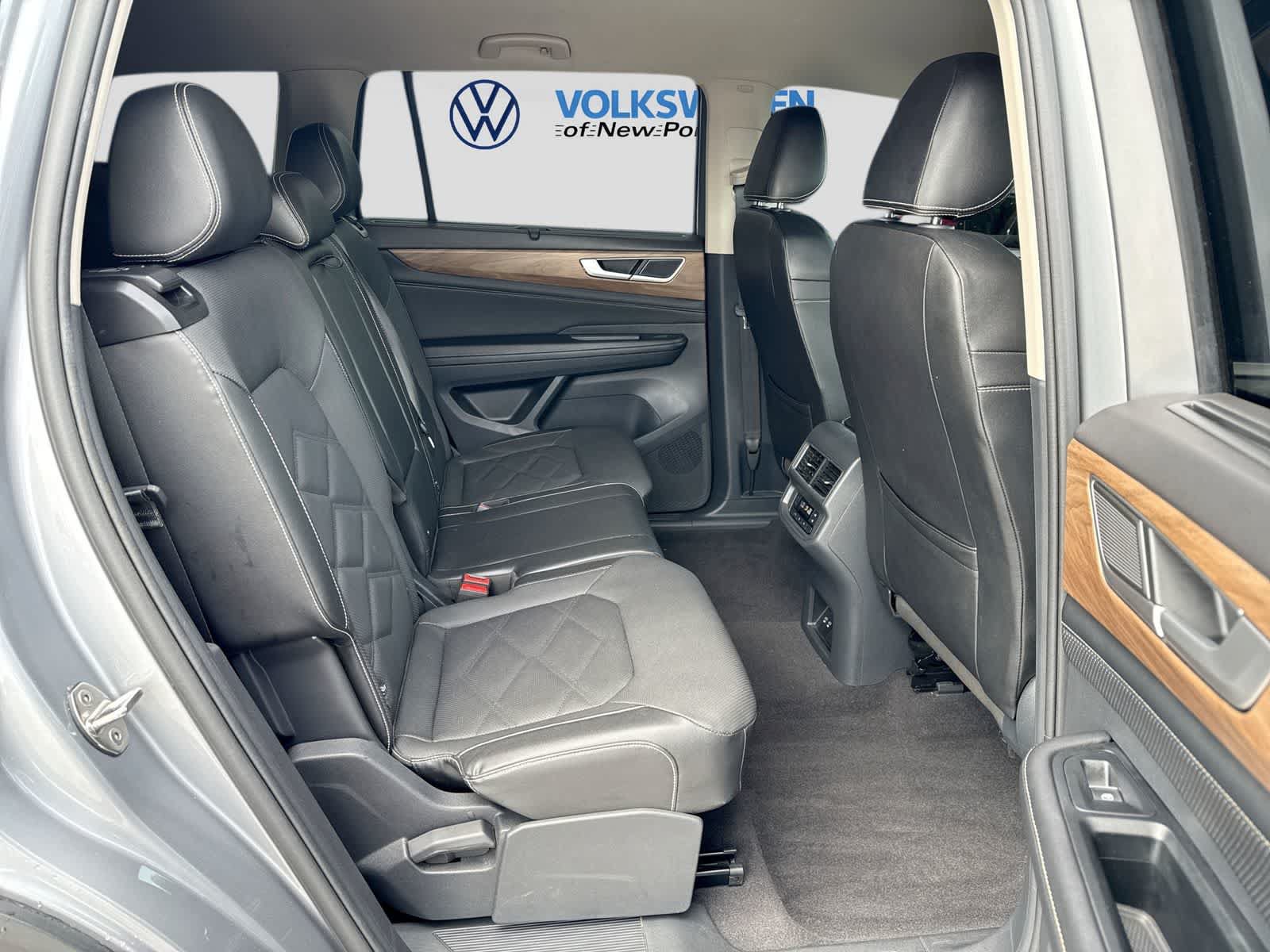 Used 2024 Volkswagen Atlas SE FWD image 27