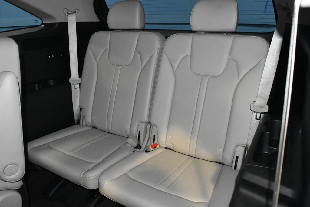 Used 2023 Kia Sorento SX FWD image 23