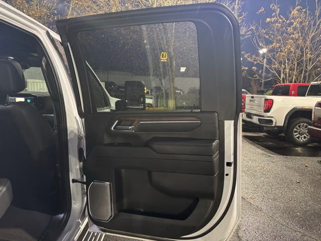 Used 2024 Chevrolet Silverado 3500 High Country w/ Technology Package image 29