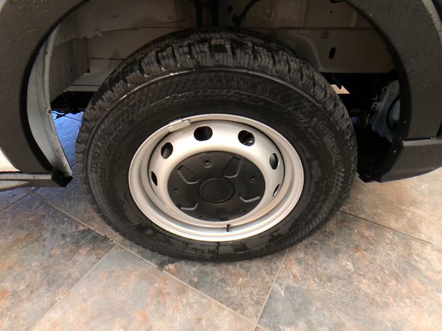 New 2026 Ford Transit 250 148 Medium Roof RWD image 9