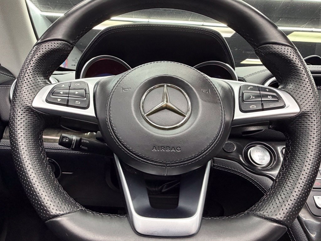 Used 2020 Mercedes-Benz SL 550 image 31