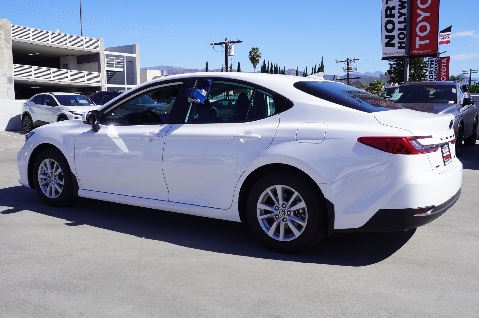 Used 2026 Toyota Camry LE FWD image 5