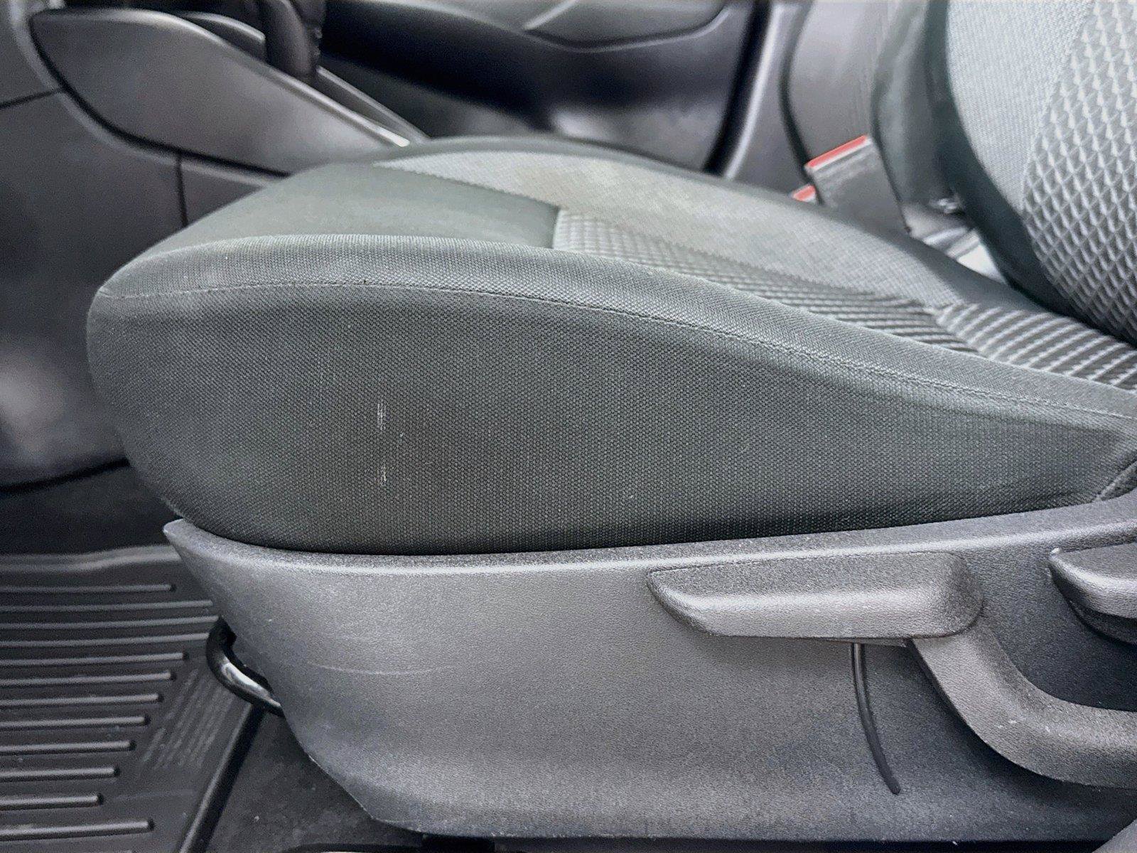 Used 2020 Nissan Versa S FWD image 25