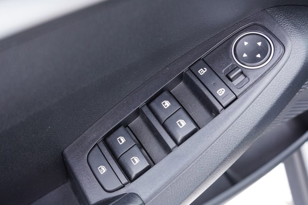 Used 2023 Kia Seltos LX image 20