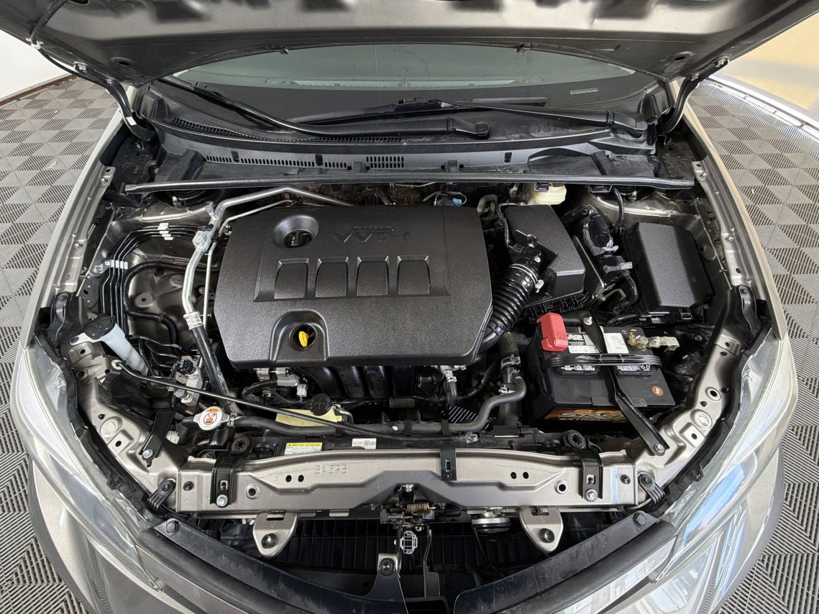 Used 2019 Toyota Corolla SE w/ Carpet Mat Package (TMS) image 26