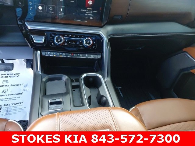 Used 2024 GMC Sierra 3500 Denali Ultimate image 13