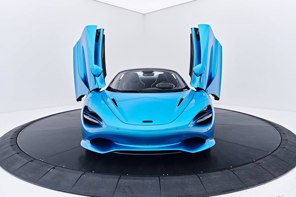Used 2025 McLaren 750S Spider RWD image 26