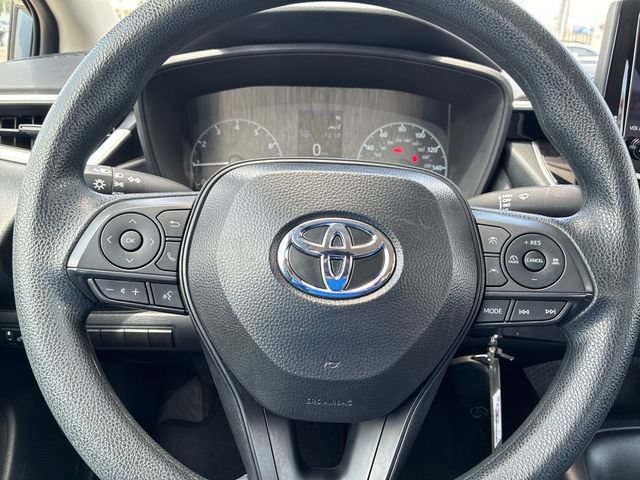 Certified 2025 Toyota Corolla LE FWD image 21