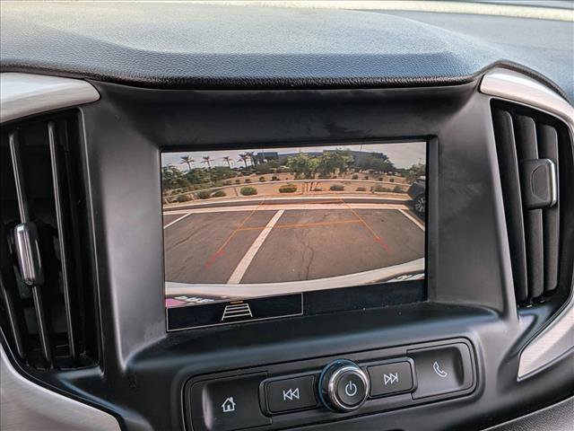 Used 2024 GMC Terrain SLE FWD image 18
