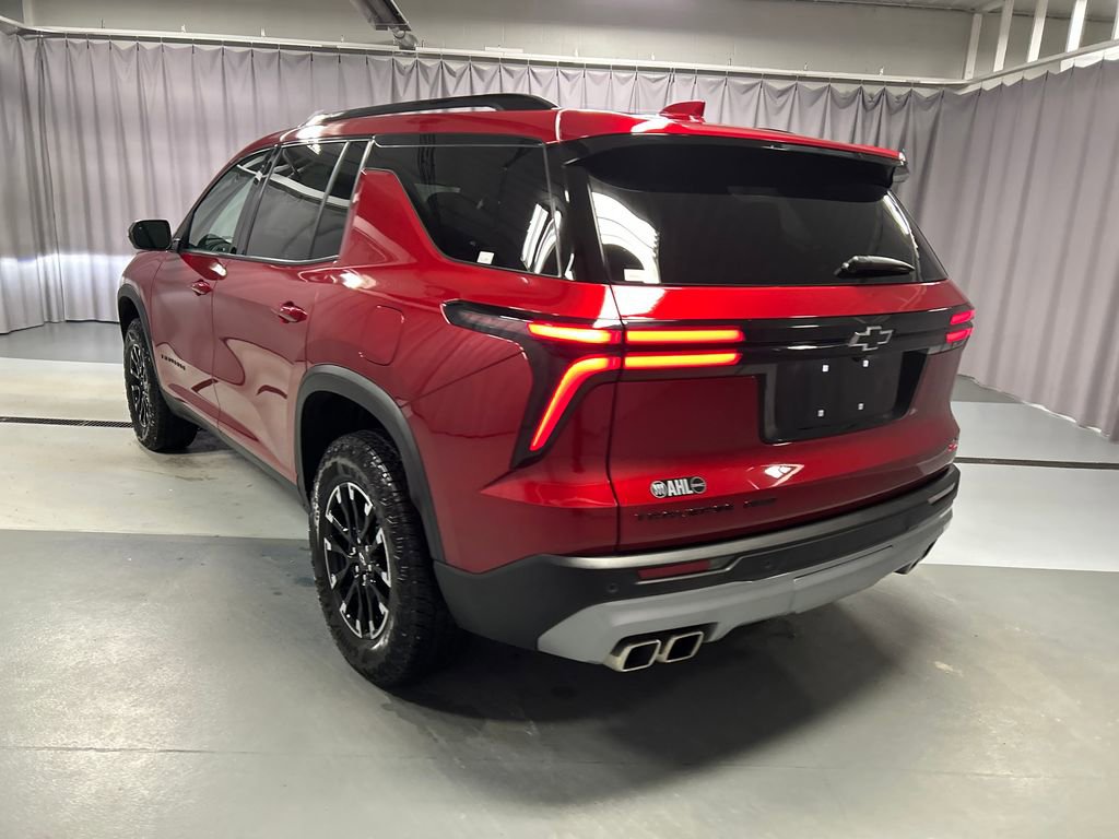 Used 2025 Chevrolet Traverse Z71 w/ Driver Confidence Package image 5