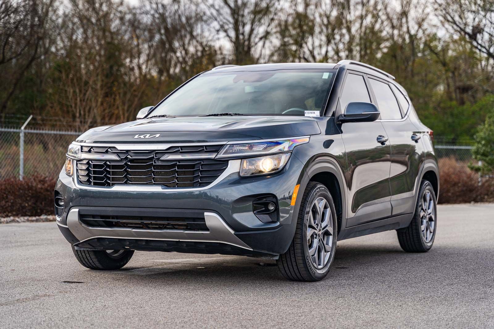 Used 2024 Kia Seltos S image 3