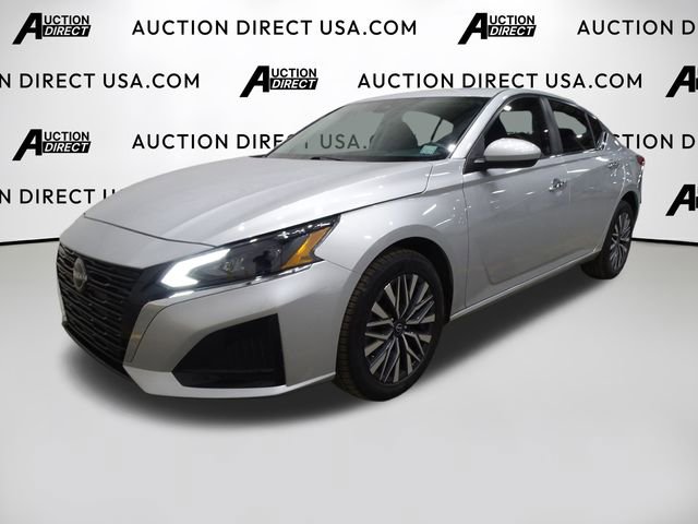 Used 2023 Nissan Altima 2.5 SV