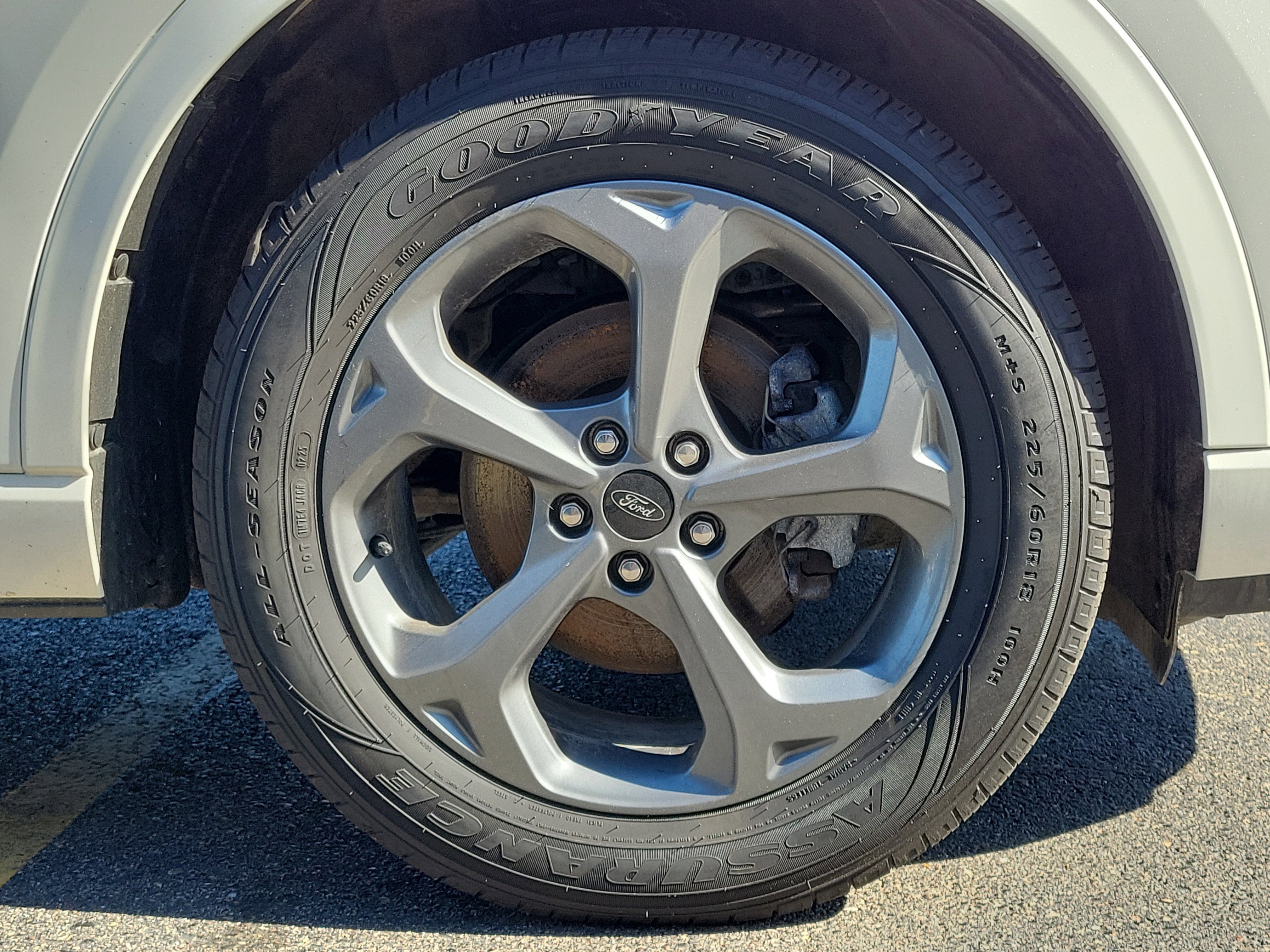 Used 2024 Ford Escape ST-Line Select AWD/4WD image 5