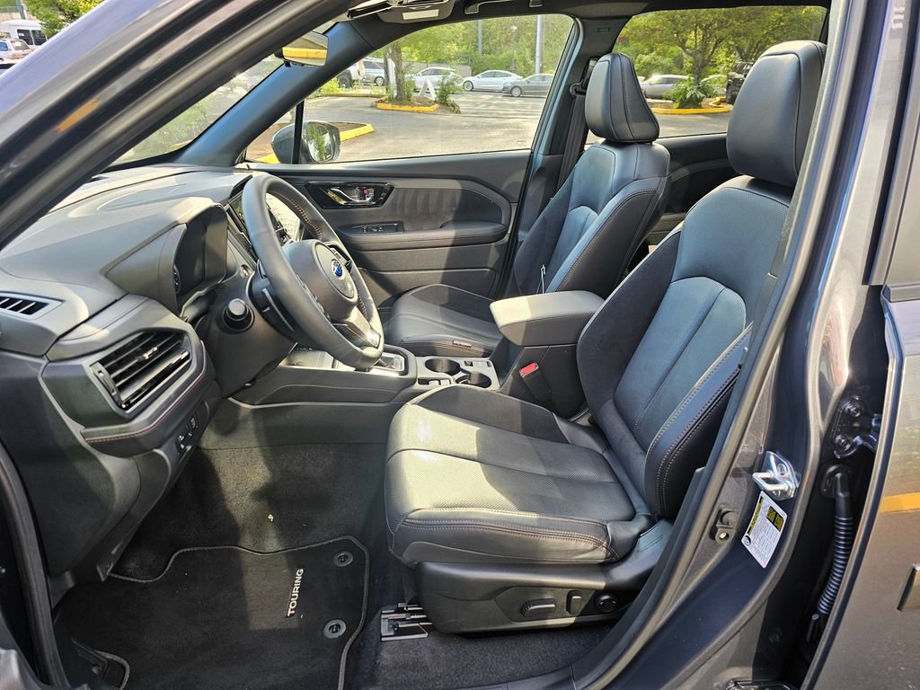 Certified 2025 Subaru Forester Touring AWD/4WD image 21