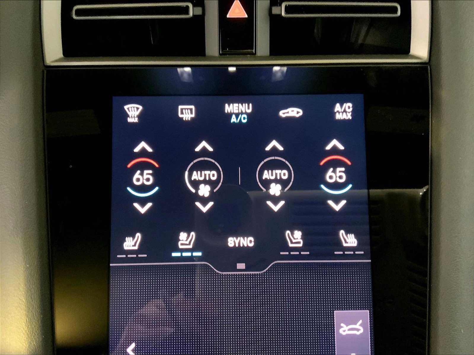 New 2026 Porsche Taycan 4S AWD/4WD image 25