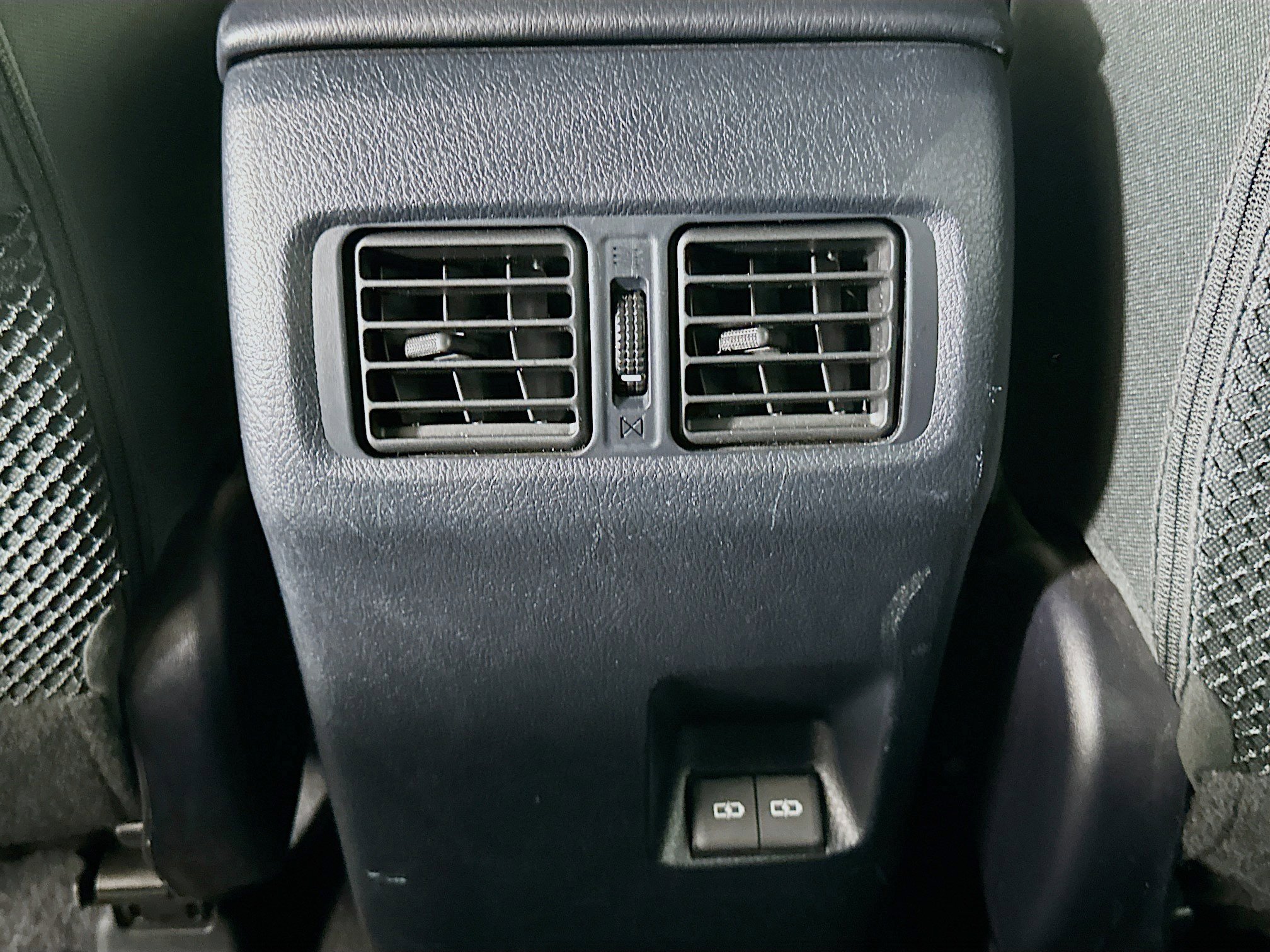 Used 2024 Toyota 4Runner SR5 image 27