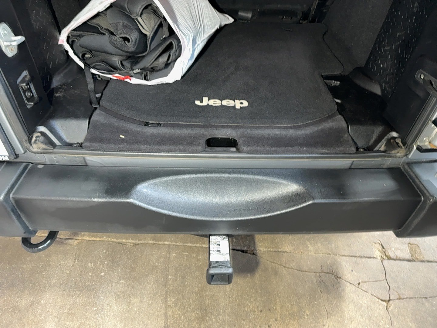 Used 2013 Jeep Wrangler Unlimited Sport AWD/4WD image 93