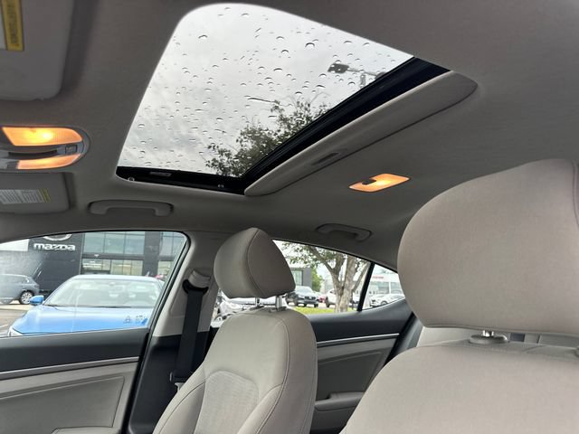 Used 2018 Hyundai Elantra Value Edition FWD image 17