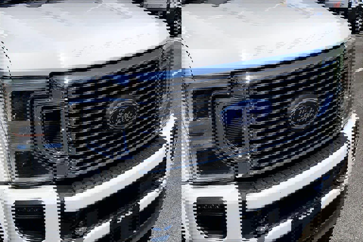 Used 2022 Ford F450 Platinum w/ FX4 Off-Road Package image 30