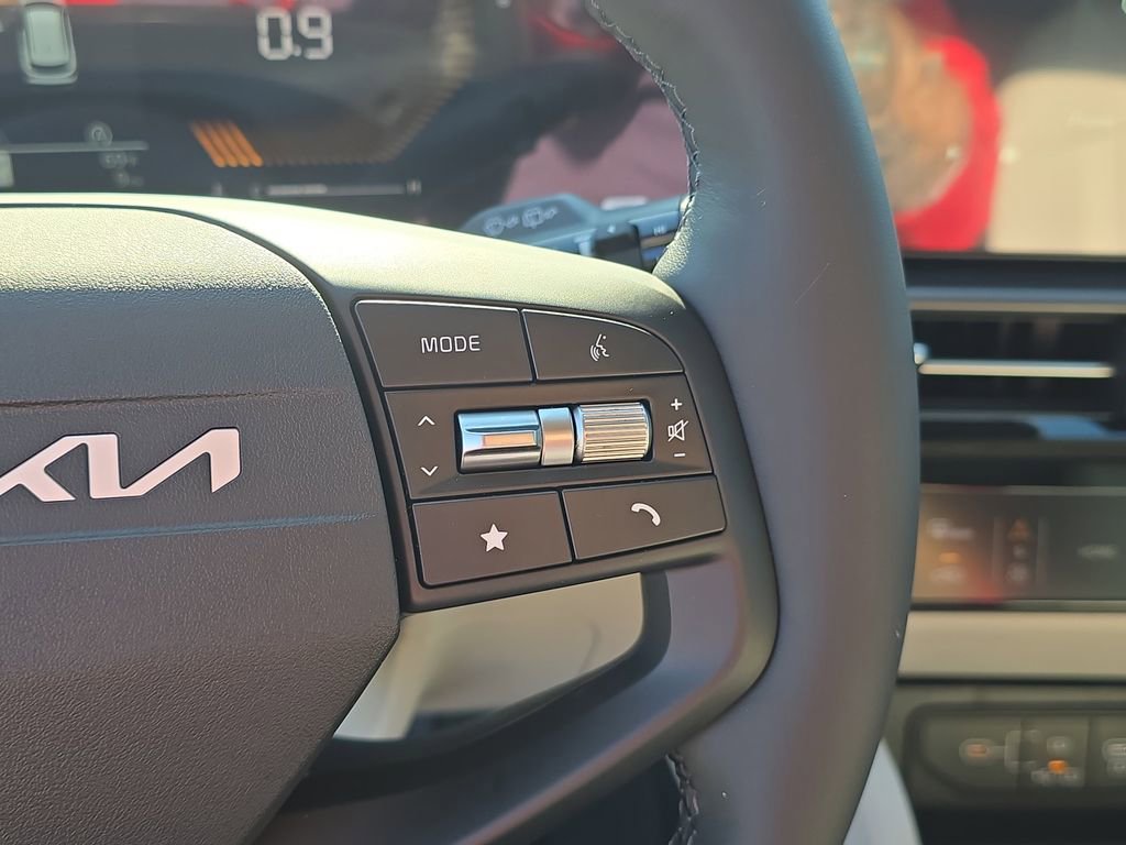 New 2026 Kia Sportage EX w/ EX Panorama Roof Package image 35