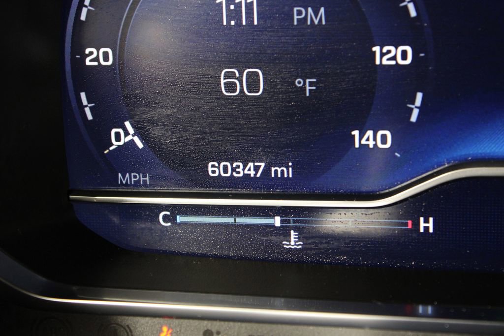 Used 2024 Chevrolet Suburban Premier RWD image 29