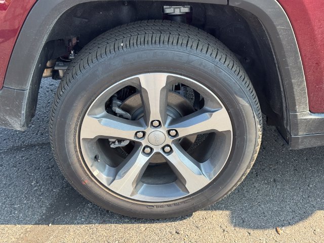 Used 2026 Jeep Grand Cherokee Limited AWD/4WD image 12