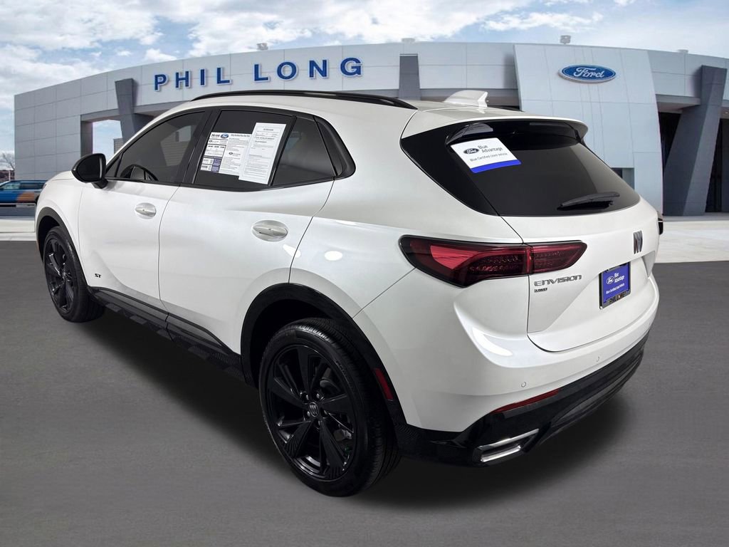 Used 2025 Buick Envision Sport Touring image 3