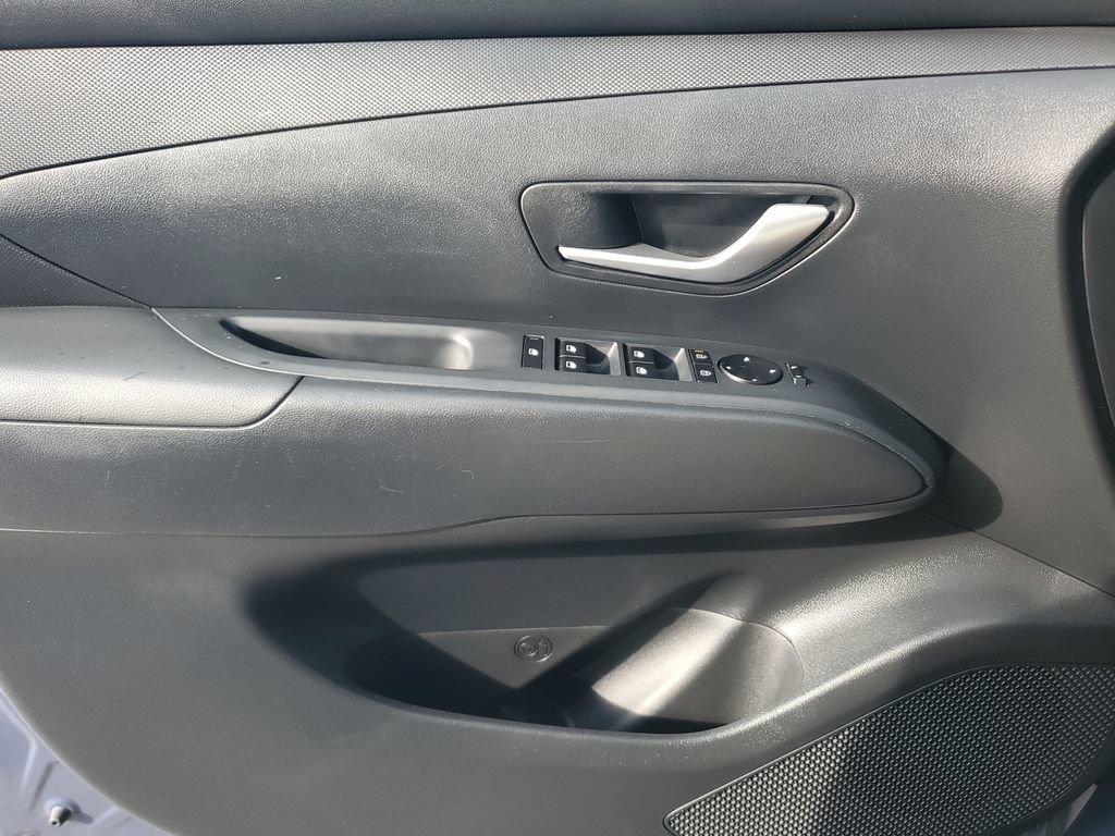 Used 2026 Hyundai Tucson SEL FWD image 18