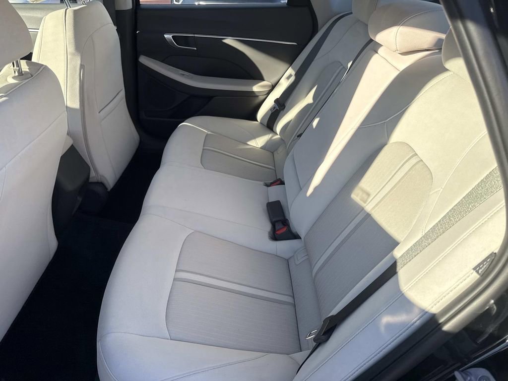Used 2023 Hyundai Sonata SEL image 11