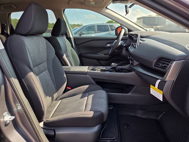 New 2026 Nissan Rogue SV AWD/4WD image 15
