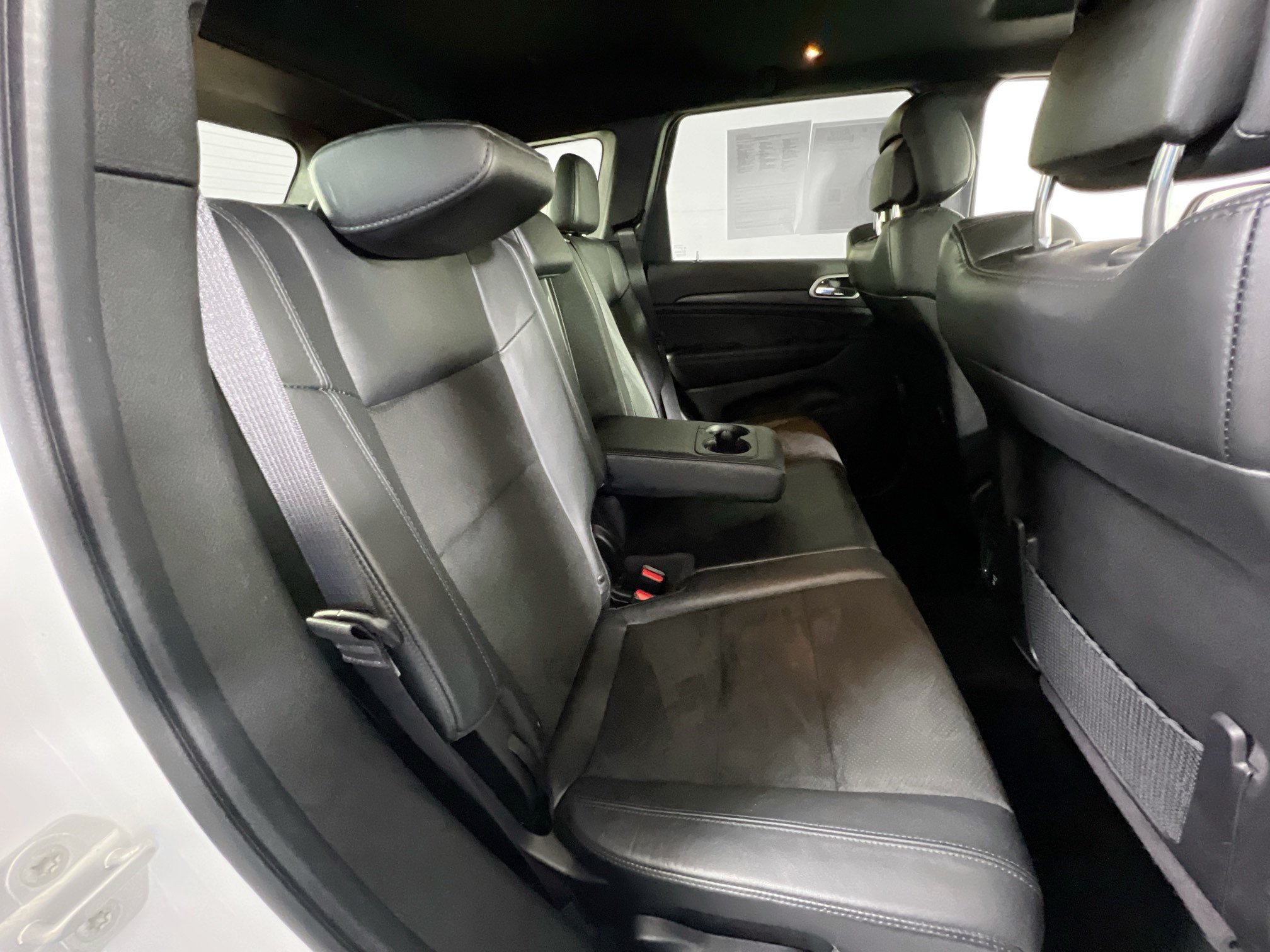 Used 2022 Jeep Grand Cherokee Laredo X AWD/4WD image 27