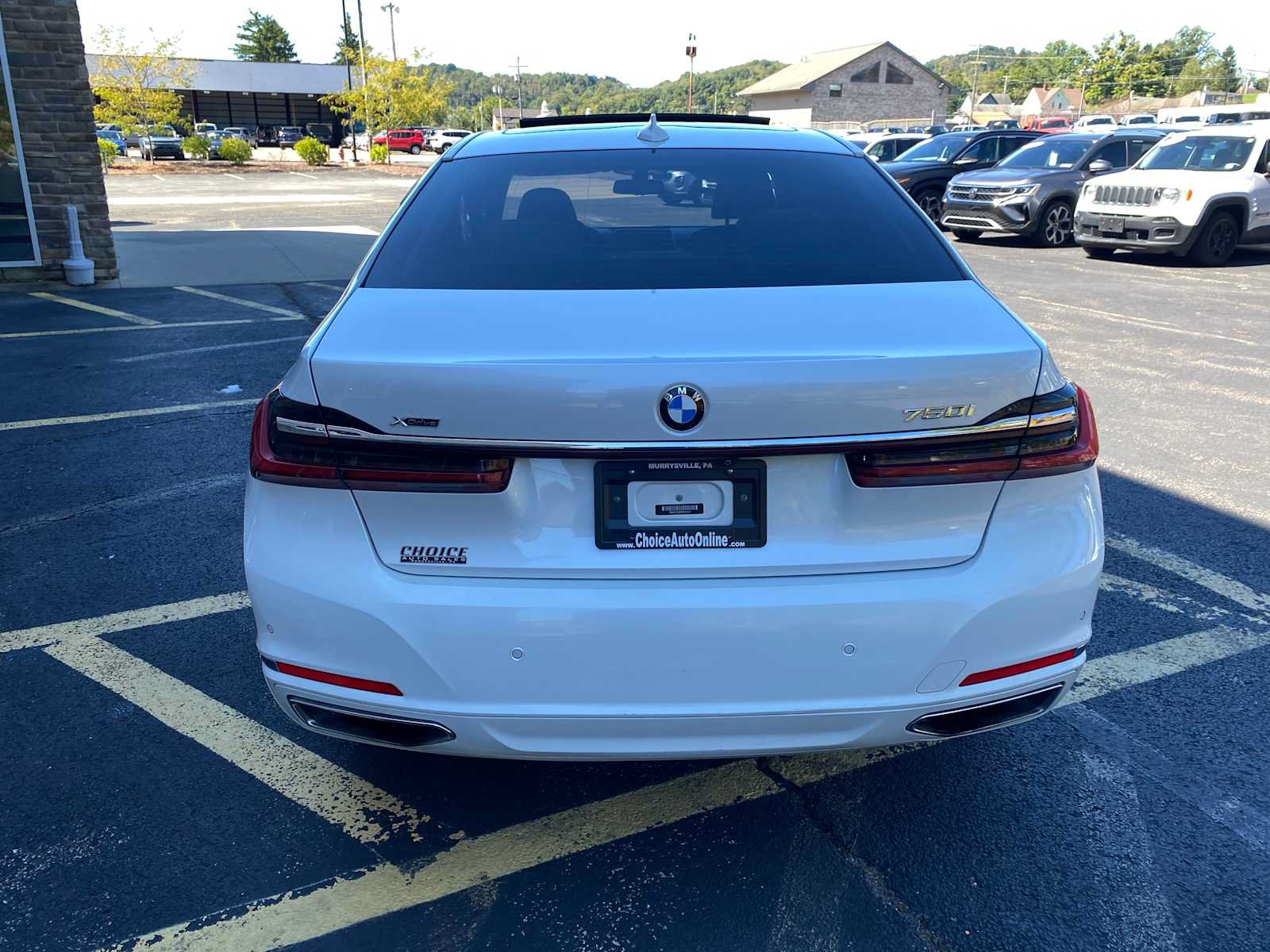 Used 2021 BMW 750i xDrive w/ Luxury Rear Seating Package AWD/4WD image 12