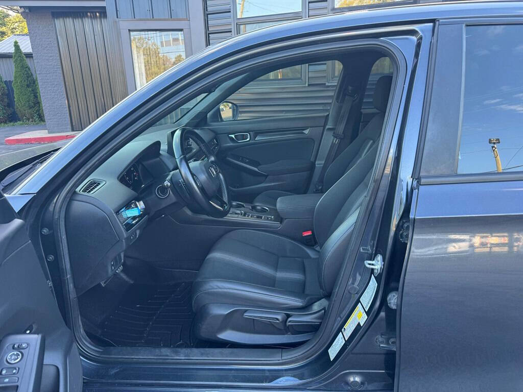Used 2022 Honda Civic Sport image 8