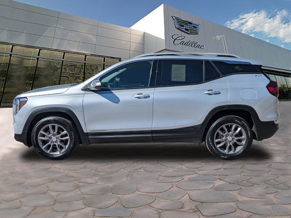 Used 2022 GMC Terrain SLT image 33
