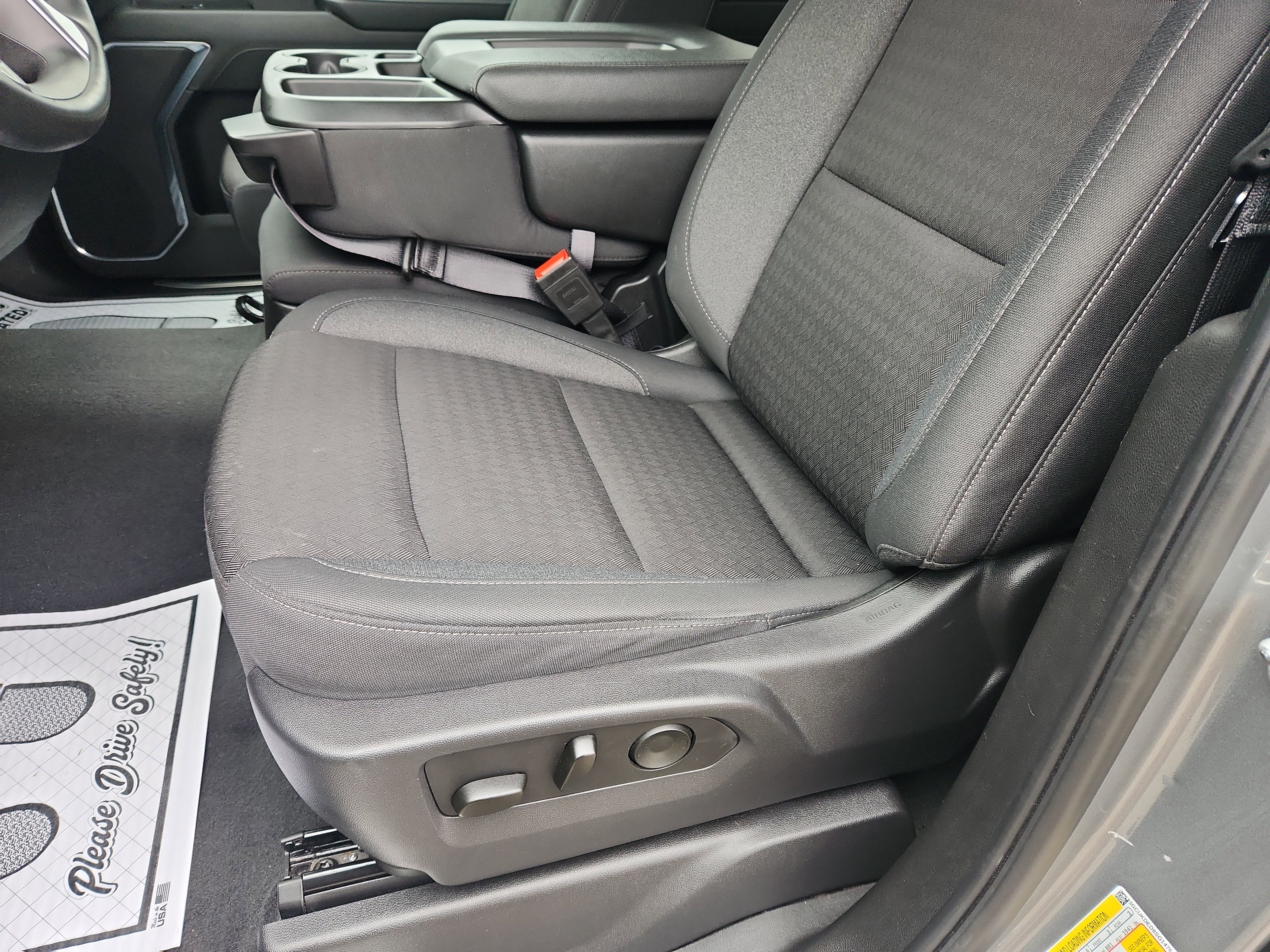 Used 2025 Chevrolet Silverado 1500 LT image 23