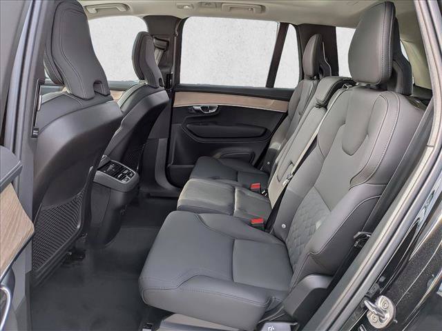 New 2026 Volvo XC90 B5 Plus w/ Protection Package AWD/4WD image 17