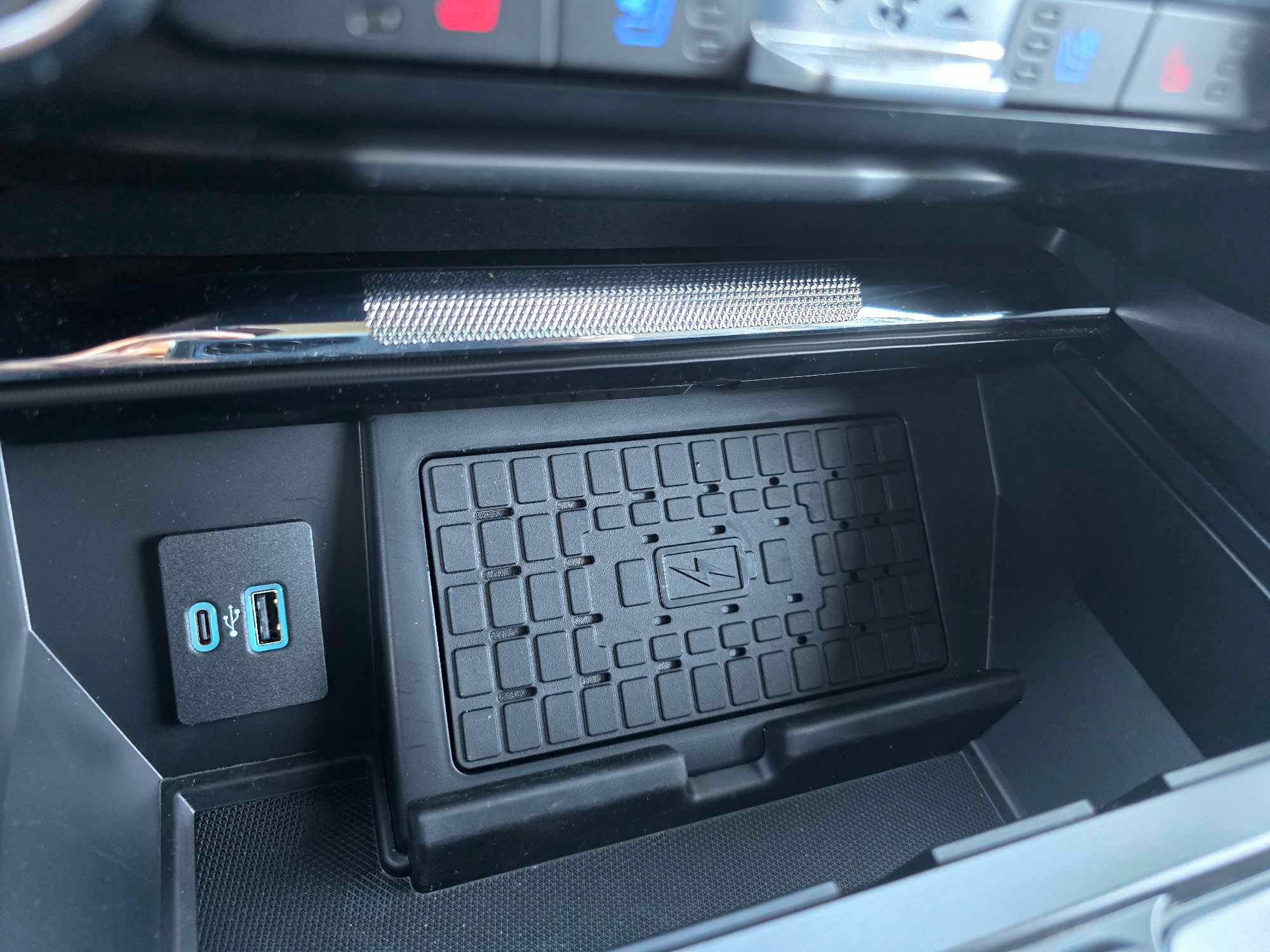 Used 2023 Ford F150 Lariat w/ Equipment Group 502A High image 30