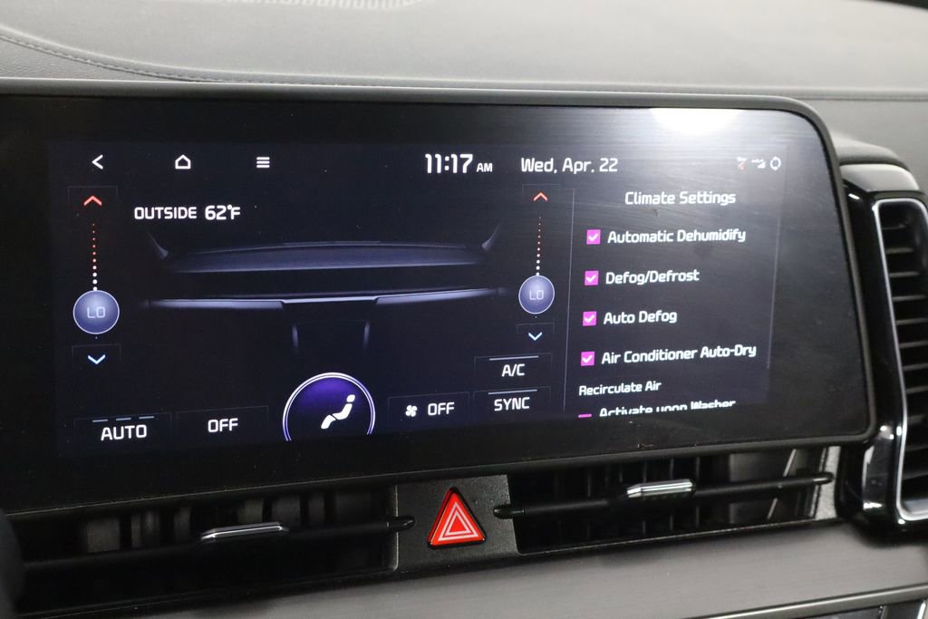 Used 2025 Kia Sportage EX image 35