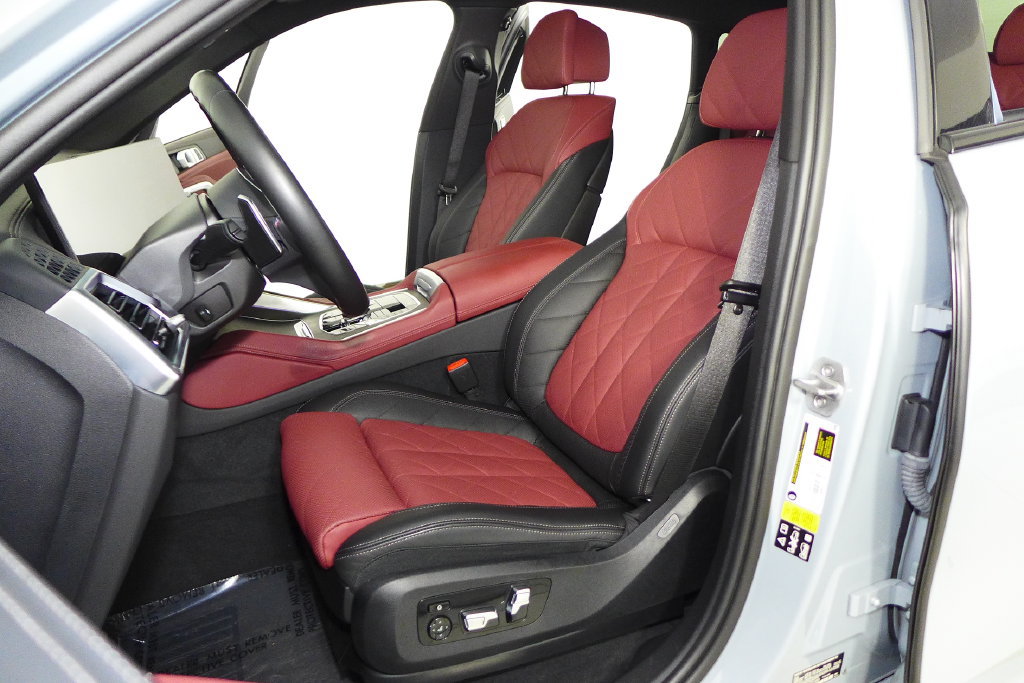 Used 2024 BMW X6 M60i w/ Executive Package AWD/4WD image 22