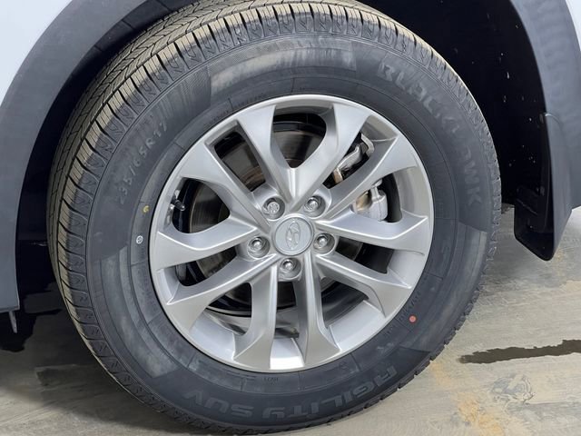 Used 2020 Hyundai Santa Fe SE image 35