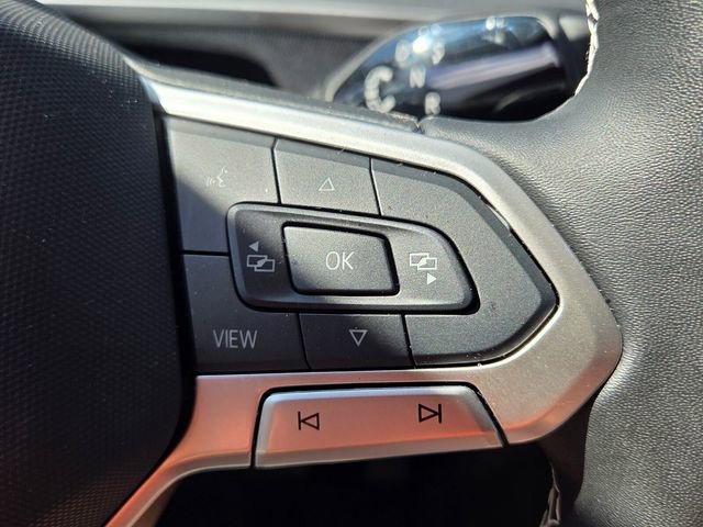 Used 2025 Volkswagen Tiguan S image 23