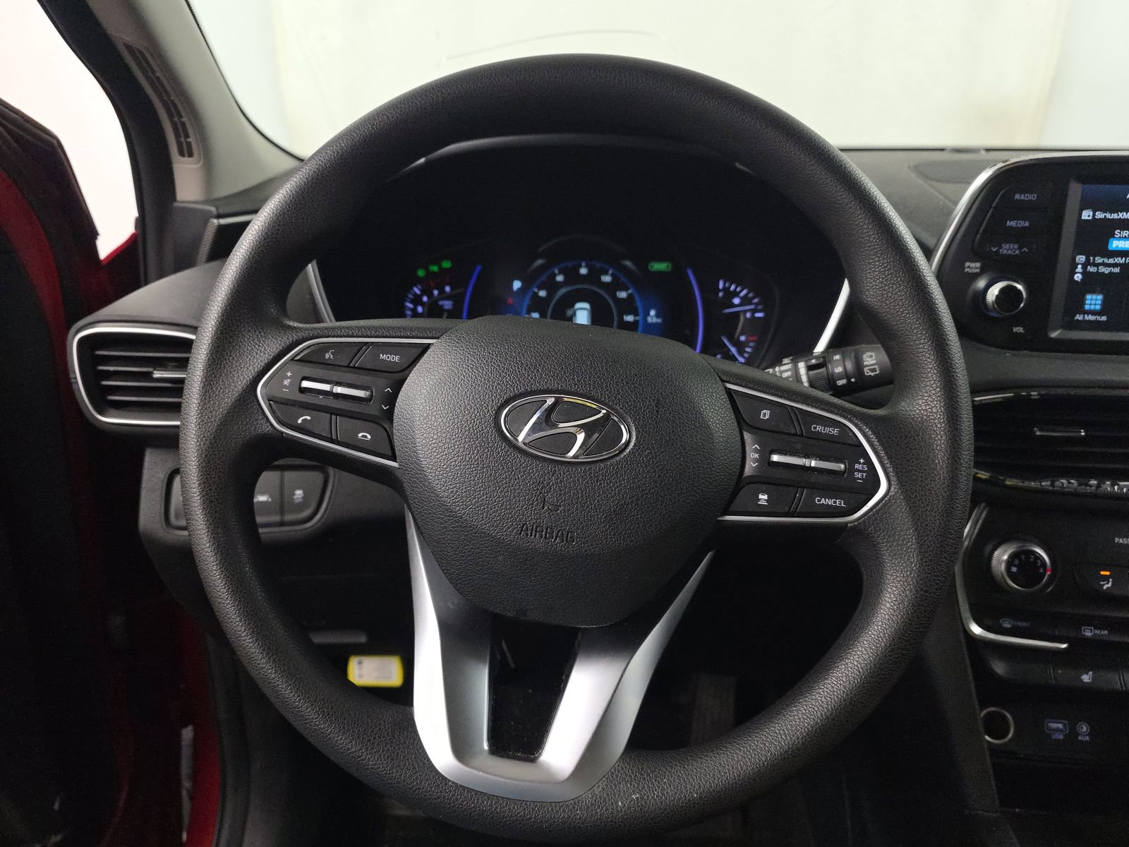 Used 2020 Hyundai Santa Fe SEL FWD image 15