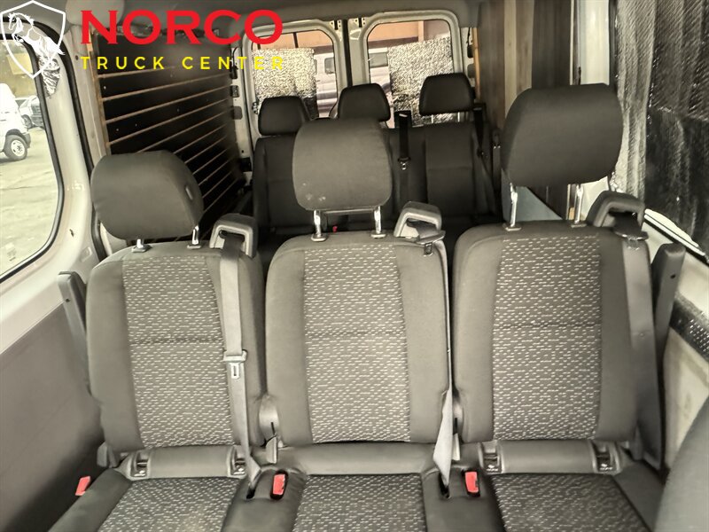 Used 2016 Mercedes-Benz Sprinter 2500 image 19