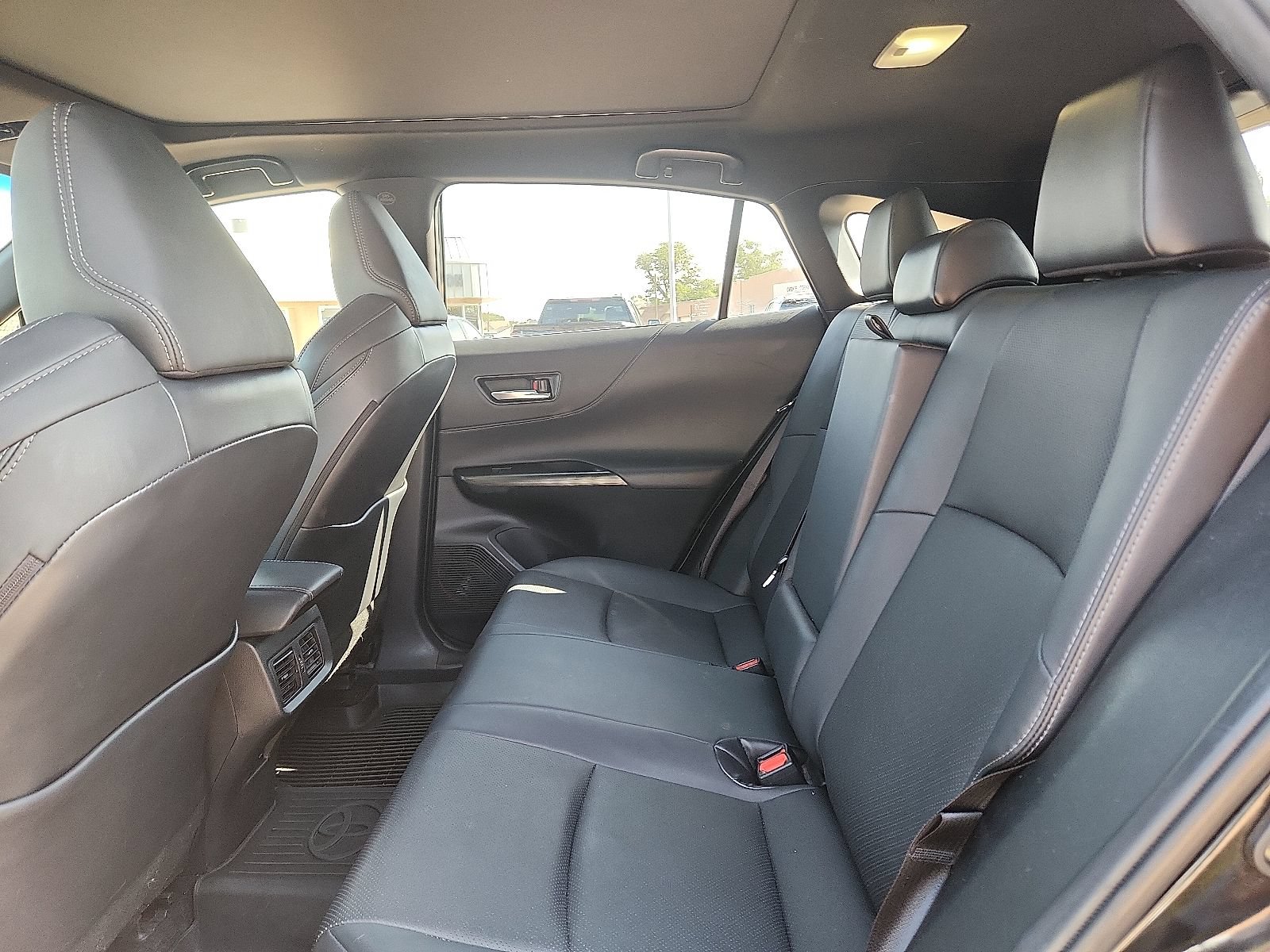 Used 2021 Toyota Venza Limited w/ Advanced Technology Package AWD/4WD image 8
