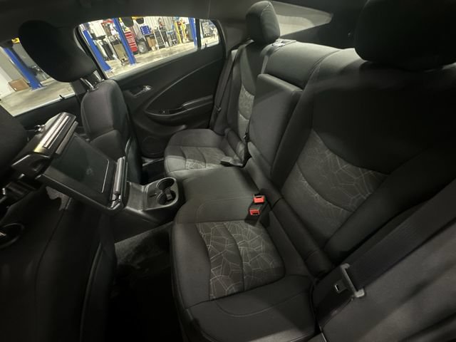 Used 2017 Chevrolet Volt LT w/ Comfort Package FWD image 30